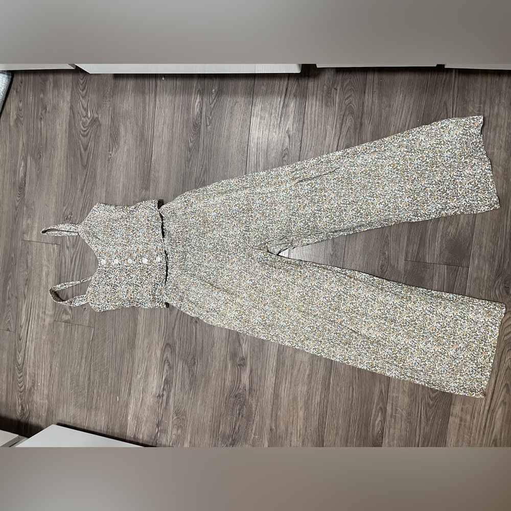 Abercrombie two piece set